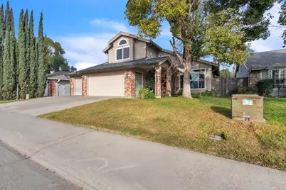 8148 Orchid Tree Way, Antelope, CA 95843 - Photo 3