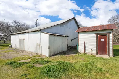 15500 E Highway 88, Lockeford, CA 95237 - Photo 33