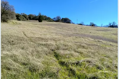 24075 Clayton Road, Grass Valley, CA 95949 - Photo 15