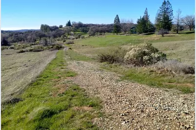 24075 Clayton Road, Grass Valley, CA 95949 - Photo 9