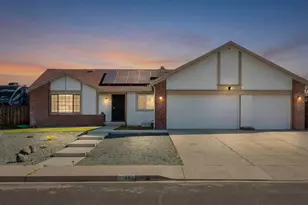 459 Hazelnut Dr, Oakley, CA 94561 - Photo 1