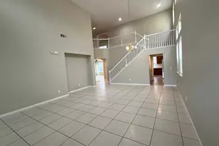 10324 Almanor Cir, Stockton, CA 95219 - Photo 5