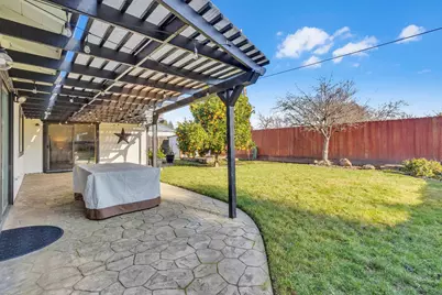 2633 Tierra Grande Circle, Sacramento, CA 95827 - Photo 23