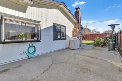 2633 Tierra Grande Circle, Sacramento, CA 95827 - Photo 25