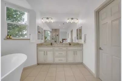 3229 Sundance Lake Drive, Modesto, CA 95355 - Photo 35