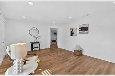 1501 Dickson Street, Sacramento, CA 95822 - Photo 11