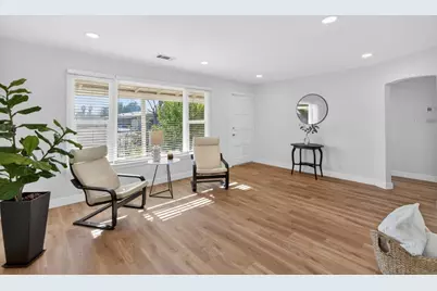 1501 Dickson Street, Sacramento, CA 95822 - Photo 9