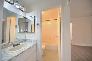 8107 Grenoble Way, Stockton, CA 95210 - Photo 39