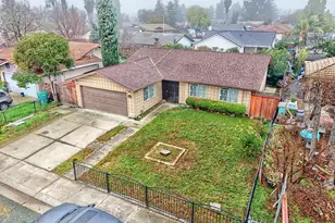 8107 Grenoble Way, Stockton, CA 95210 - Photo 5