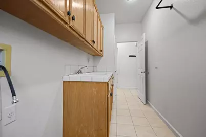 10412 Rubicon Avenue, Stockton, CA 95219 - Photo 25