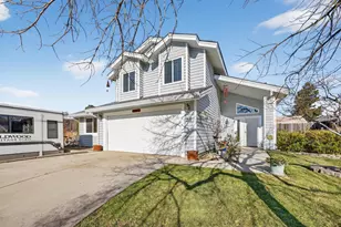 211 Berry Oak Ct, Rio Linda, CA 95673 - Photo 3