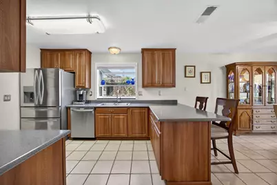 211 Berry Oak Court, Rio Linda, CA 95673 - Photo 13