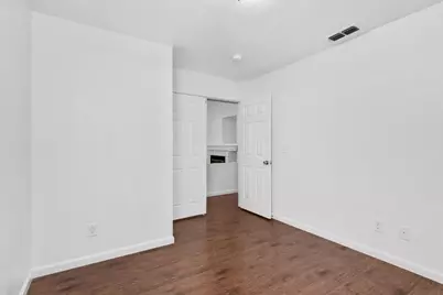 9120 Bristol Plaza Way, Elk Grove, CA 95624 - Photo 27