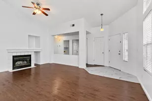 9120 Bristol Plaza Way, Elk Grove, CA 95624 - Photo 13