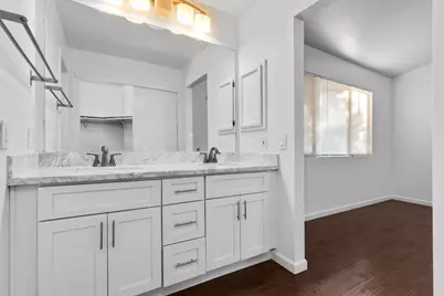 9120 Bristol Plaza Way, Elk Grove, CA 95624 - Photo 45