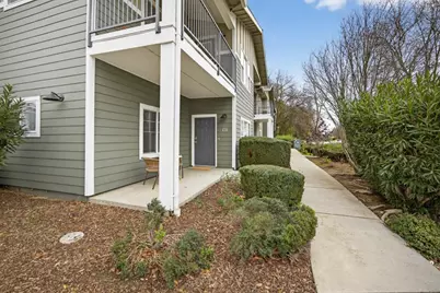 1818 Moore Boulevard #102, Davis, CA 95618 - Photo 5