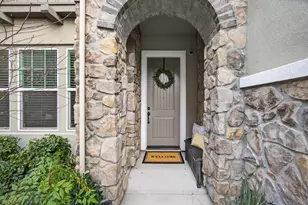 7544 Twin Bridges Ln, Citrus Heights, CA 95610 - Photo 3