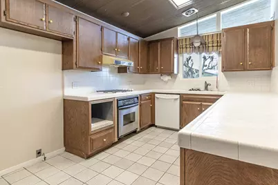 1506 Madison Avenue, Tracy, CA 95376 - Photo 7