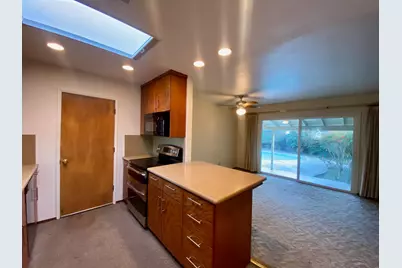 904 Malibu Court, Modesto, CA 95350 - Photo 7