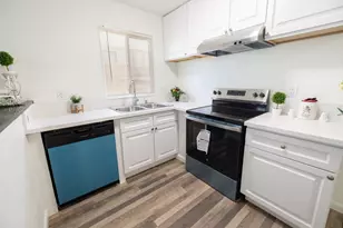 6337 Sunrise S Dr, Sacramento, CA 95824 - Photo 5