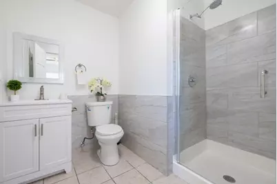 6337 Sunrise South Drive, Sacramento, CA 95824 - Photo 19