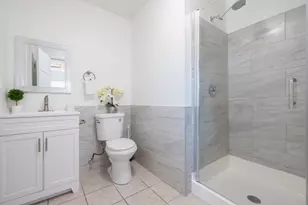 6337 Sunrise S Dr, Sacramento, CA 95824 - Photo 19