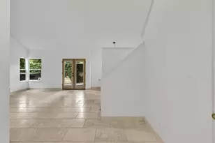 33 Coyle Creek Cir, Fair Oaks, CA 95628 - Photo 5