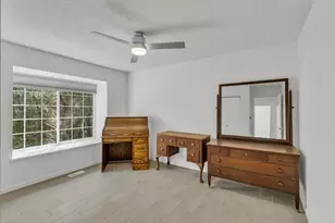 33 Coyle Creek Cir, Fair Oaks, CA 95628 - Photo 35