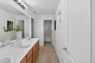 8169 Grisham Way, Elk Grove, CA 95758 - Photo 33