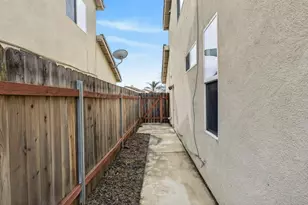 8169 Grisham Way, Elk Grove, CA 95758 - Photo 47