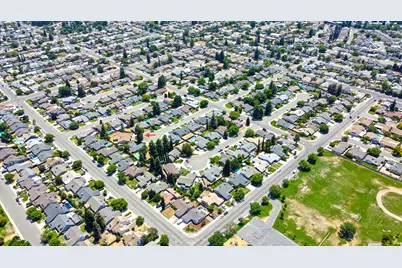 2700 Oxford Avenue, Turlock, CA 95382 - Photo 45