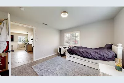 204 N Santa Ana Avenue, Modesto, CA 95354 - Photo 29