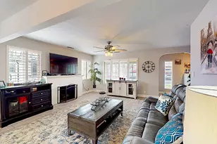 204 N Santa Ana Ave, Modesto, CA 95354 - Photo 27