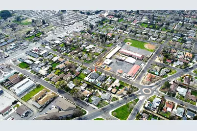 204 N Santa Ana Avenue, Modesto, CA 95354 - Photo 69