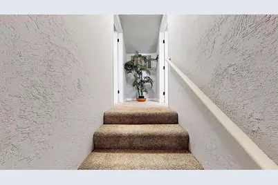 204 N Santa Ana Avenue, Modesto, CA 95354 - Photo 53