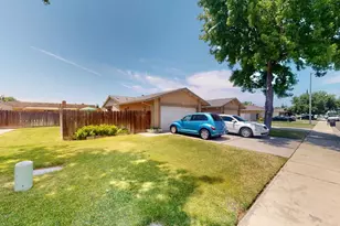 1645 Moffett Rd, Ceres, CA 95307 - Photo 7