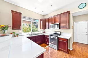 10169 Brenna Way, Elk Grove, CA 95757 - Photo 13