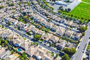 10169 Brenna Way, Elk Grove, CA 95757 - Photo 43