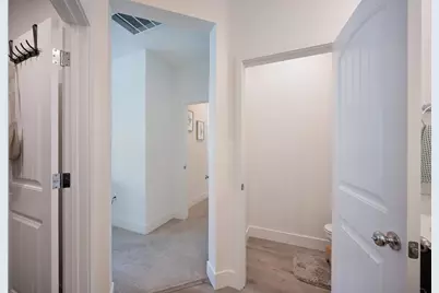 5301 E Commerce Way #32101, Sacramento, CA 95835 - Photo 37