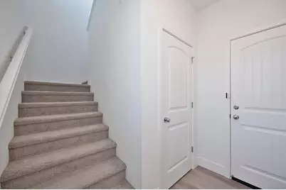 5301 E Commerce Way #32101, Sacramento, CA 95835 - Photo 5