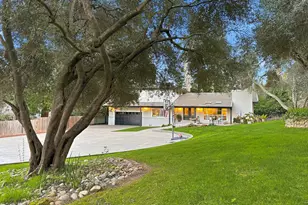 8560 Phoenix Ave, Fair Oaks, CA 95628 - Photo 11