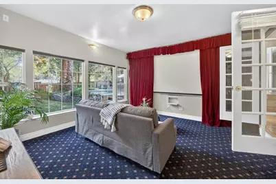 8560 Phoenix Avenue, Fair Oaks, CA 95628 - Photo 41