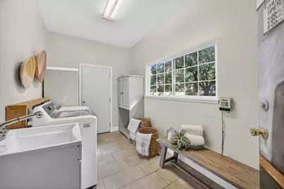 8560 Phoenix Avenue, Fair Oaks, CA 95628 - Photo 45