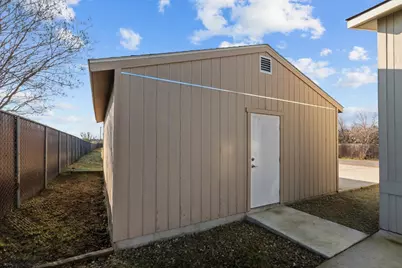 6228 Fowler Avenue, Sacramento, CA 95828 - Photo 33