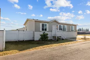 6228 Fowler Ave, Sacramento, CA 95828 - Photo 21