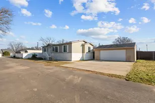 6228 Fowler Ave, Sacramento, CA 95828 - Photo 21
