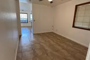 365 Foxmeadow Way, Los Banos, CA 93635 - Photo 7