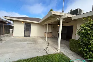 365 Foxmeadow Way, Los Banos, CA 93635 - Photo 23