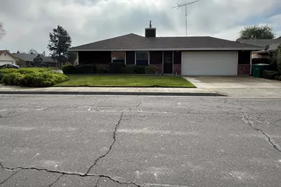 365 Foxmeadow Way, Los Banos, CA 93635 - Photo 1