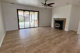 365 Foxmeadow Way, Los Banos, CA 93635 - Photo 9